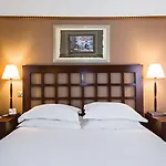 Hotel Mercedes 4*