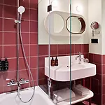 Mercedes Hotel Paris