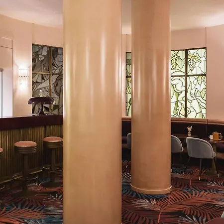 Mercedes Hotel Parigi