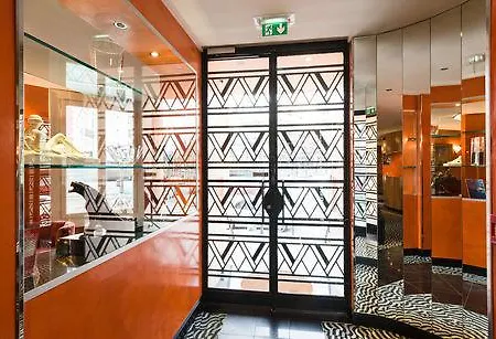 Mercedes Hotel 4*