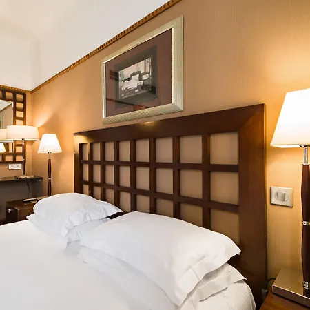 Mercedes Hotel Parigi