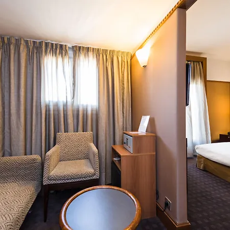 Mercedes Hotel Parigi